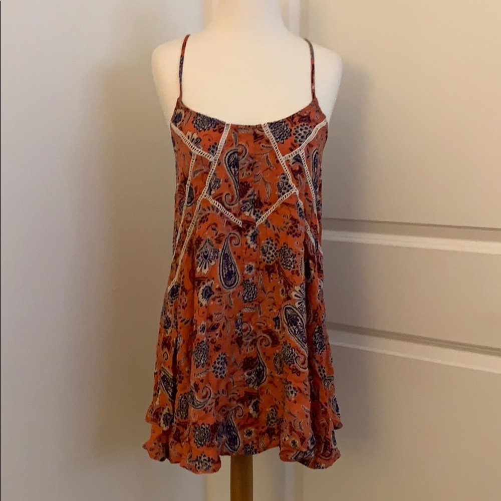Sun & Shadow orange paisley dress